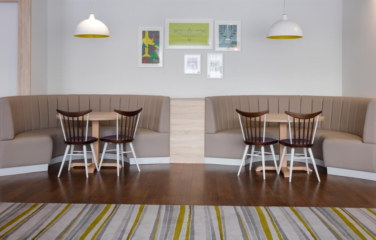 מלון Woodbury Hampton By Hilton Exeter Airport מראה חיצוני תמונה